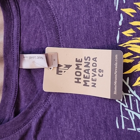 Home Means Nevada Co. - Purple Sunflower t-shirt 💜 Women's Size Medium - New - Picture 5 of 13